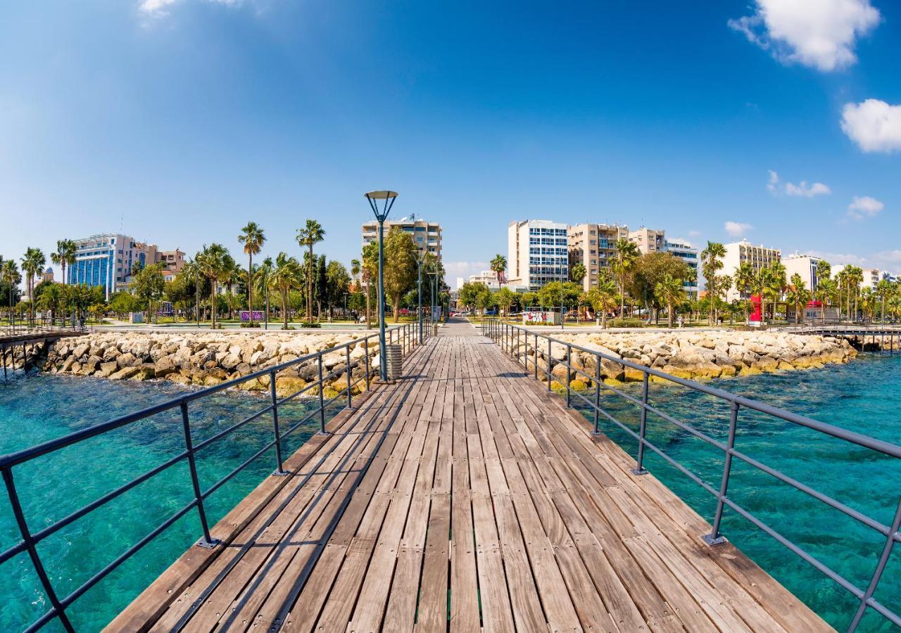 Limassol Old Town Mansion Hotel Exterior photo