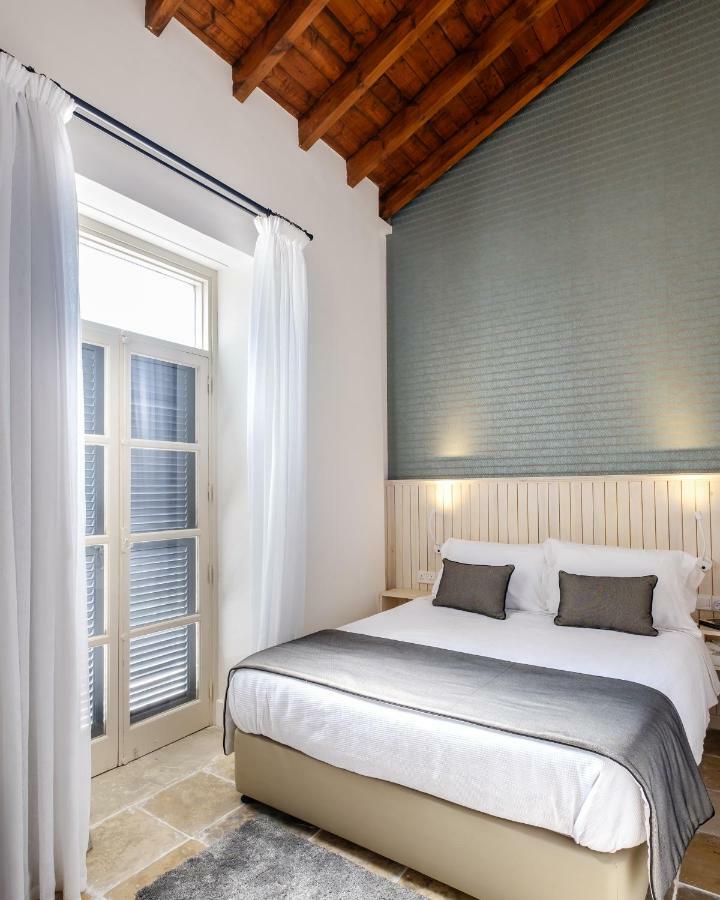 Limassol Old Town Mansion Hotel Exterior photo